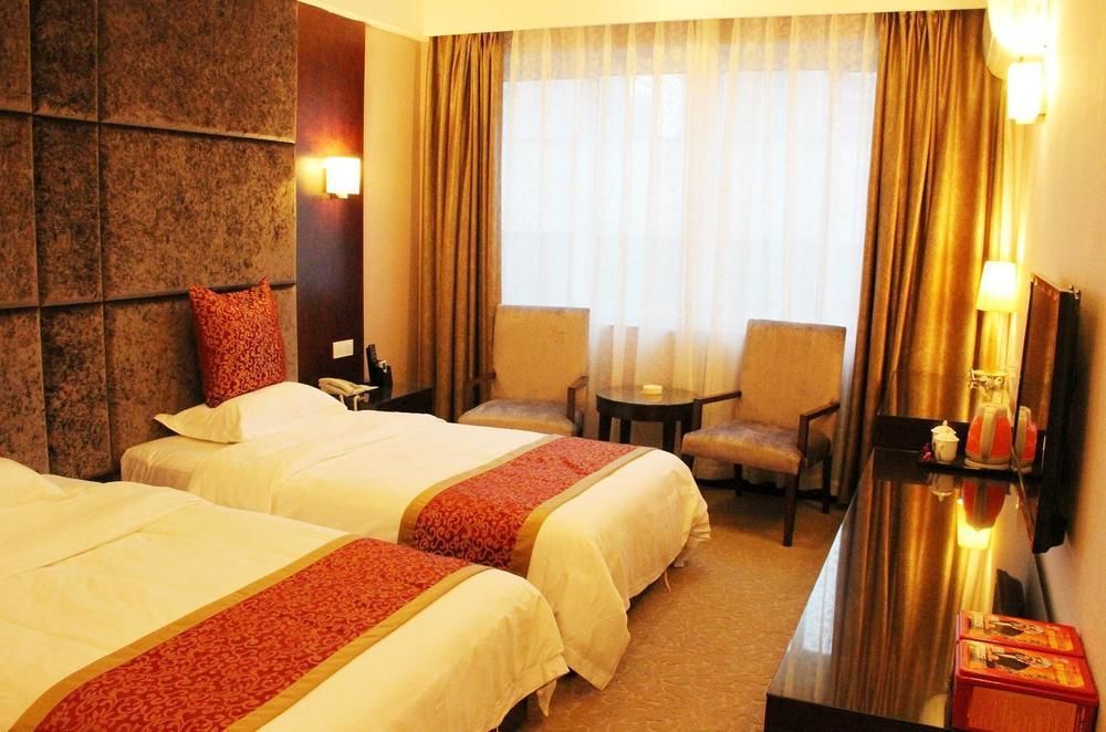 Chengdu Ronghome Hotel Thành Đô Ngoại thất bức ảnh